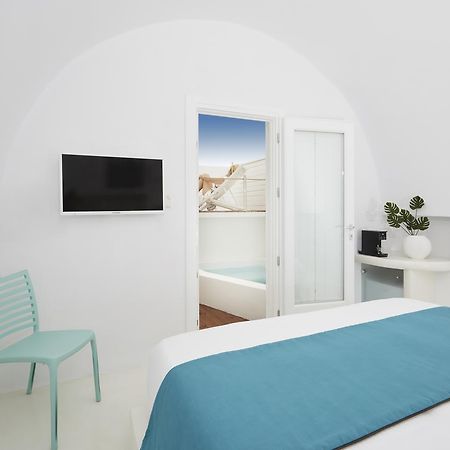 Aisling Micro Hotel Oia Екстериор снимка