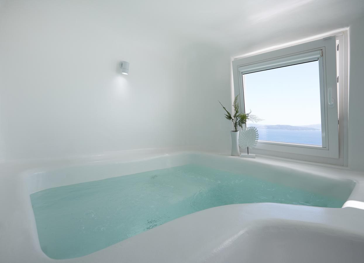 Aisling Micro Hotel Oia Екстериор снимка