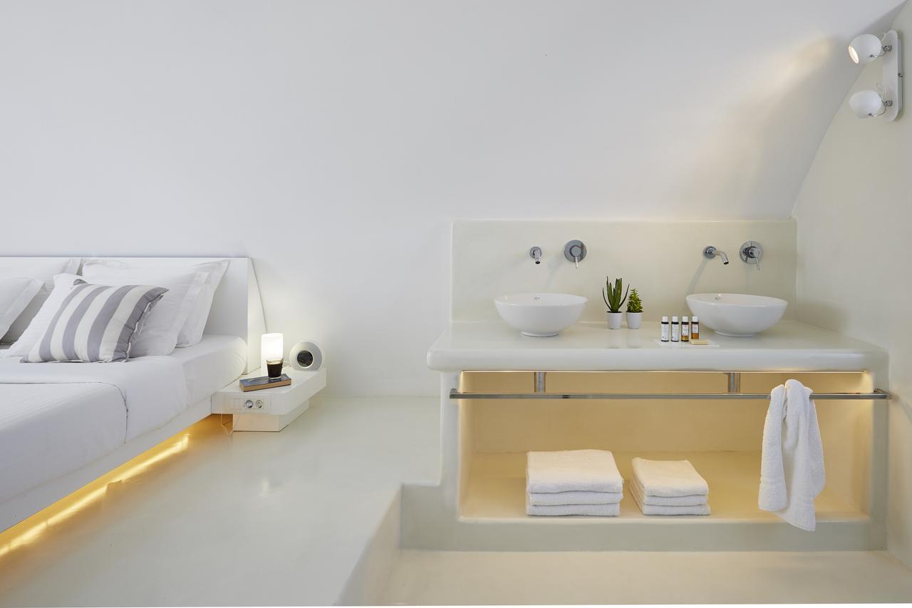Aisling Micro Hotel Oia Екстериор снимка