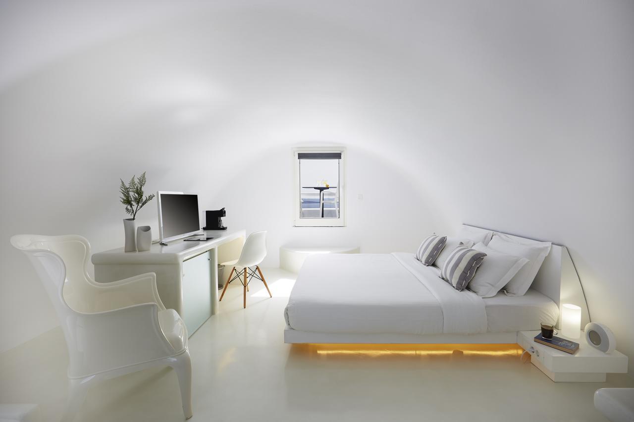 Aisling Micro Hotel Oia Екстериор снимка
