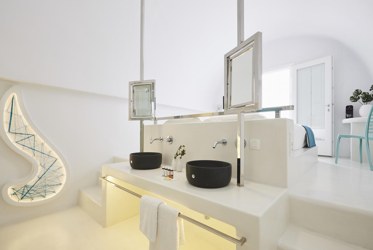 Aisling Micro Hotel Oia Екстериор снимка