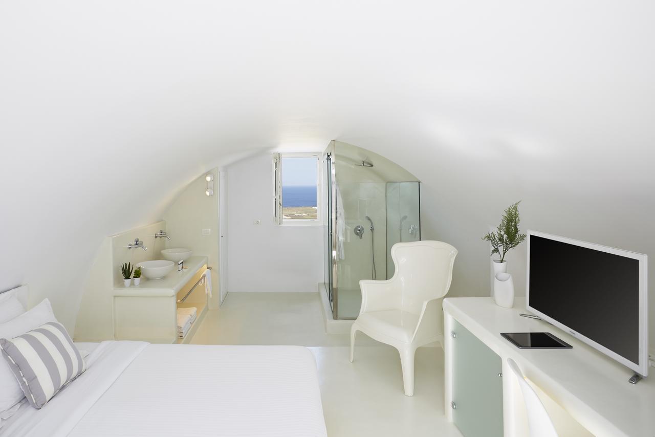 Aisling Micro Hotel Oia Екстериор снимка