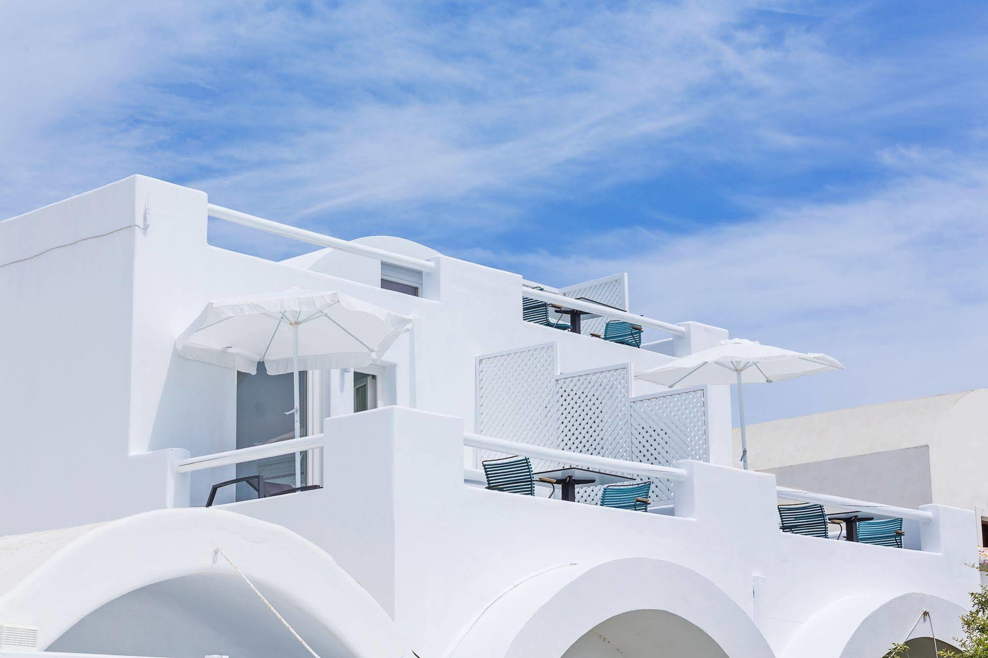 Aisling Micro Hotel Oia Екстериор снимка